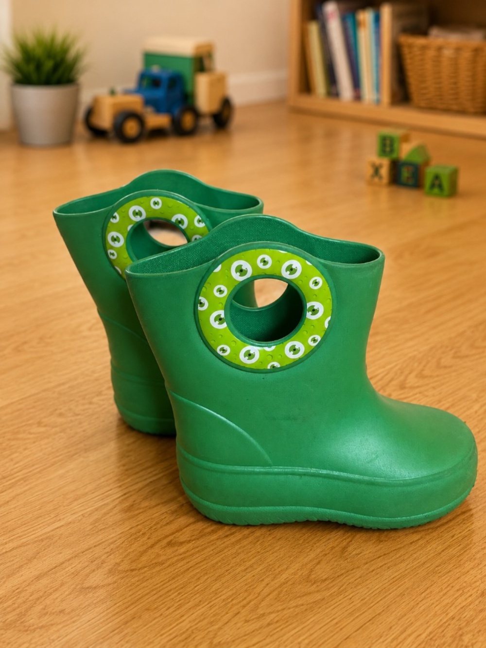 OKABASHI Kids Green Rain Boots | Made in USA | Size 9 Toddler | Waterproof